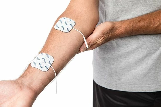 Axion - 48 TENS/EMS Elektroden Pads - Voor Elektrodentherapie - 40x40mm - Zelfklevend - Afbeelding 4