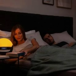 Lumie Bodyclock Luxe 750DAB - Wake-up Light - USB/DAB+/Bluetooth - Antraciet 6 Lumie Bodyclock Luxe 750DAB - Wake-up Light - USB/DAB+/Bluetooth - Antraciet -Beurer store 550x366 59