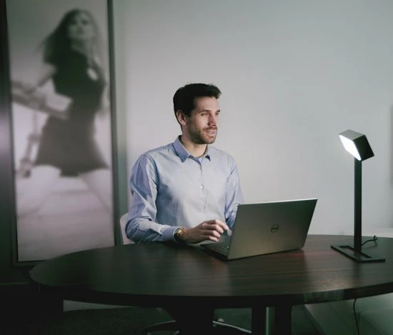 Dayvia Sundesk - Daglichtlamp - LED - Lichttherapie Lamp - Zwart - Afbeelding 5