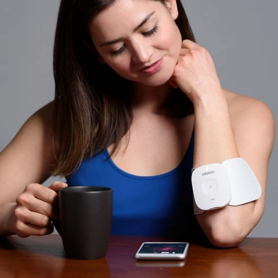 OMRON AVAIL Tens Apparaat - Elektrodentherapie - Spierstimulatie - Verlicht Spier & Gewrichtspijn - Met Mobiele App - Afbeelding 3